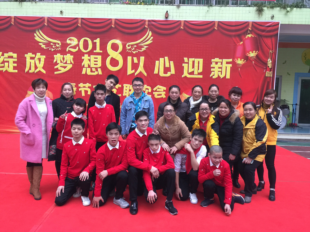 1518524979379540.jpg 150917566717125638.jpg